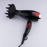 سشوار حرفه‌ای 2300 وات دی اس پی مدل 30022، موتور AC، وزن 300 گرم، دارای سری دیسپانسر، متمرکز‌کننده باریک با ویژگی صاف‌کنندگی، حجم‌دهندگی، با قابلیت باد سرد - Image 5