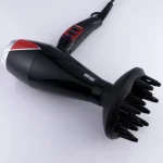 سشوار حرفه‌ای 2300 وات دی اس پی مدل 30022، موتور AC، وزن 300 گرم، دارای سری دیسپانسر، متمرکز‌کننده باریک با ویژگی صاف‌کنندگی، حجم‌دهندگی، با قابلیت باد سرد - Image 7